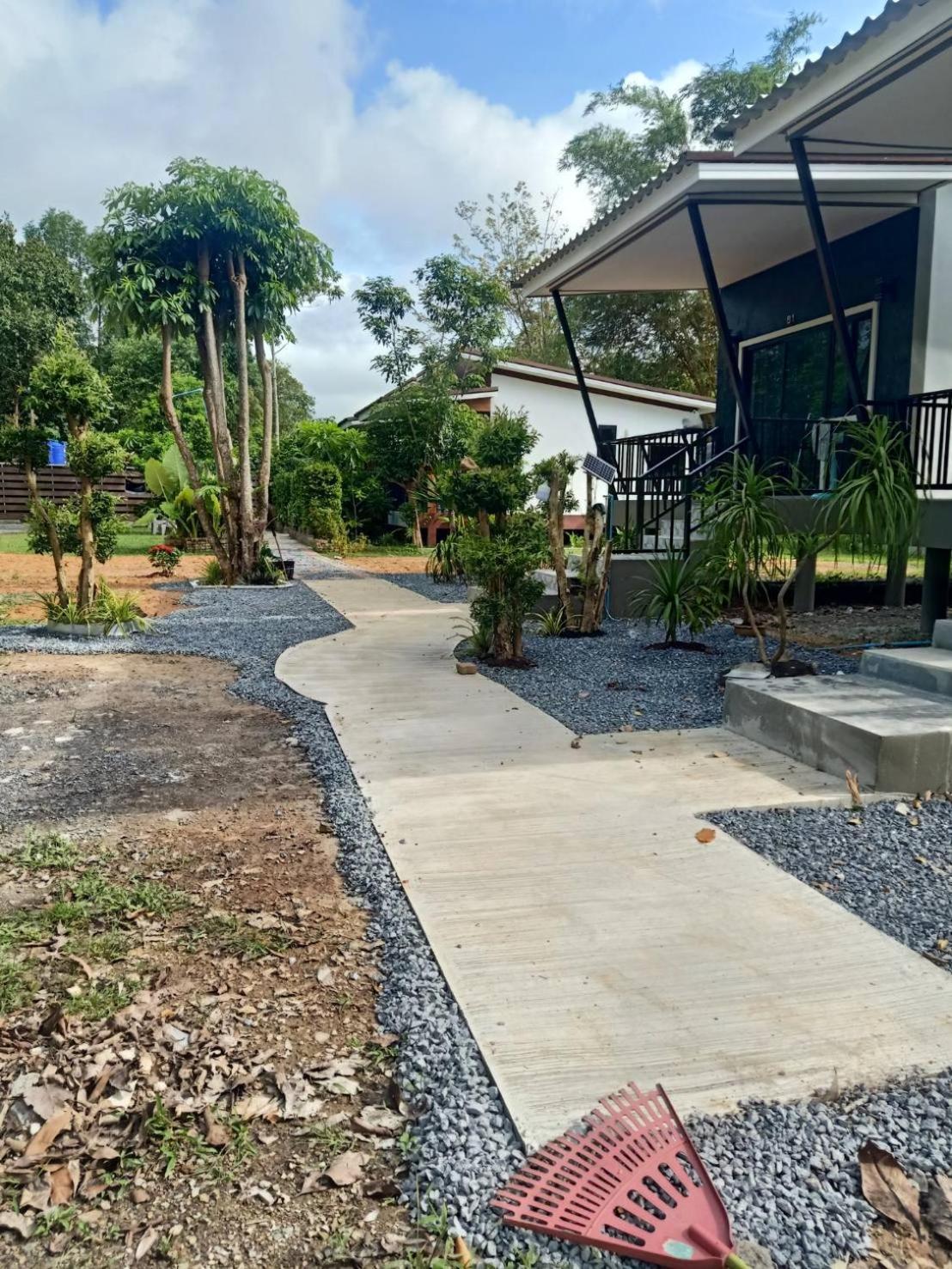 Phra Ae Apartments Ko Lanta Exteriör bild