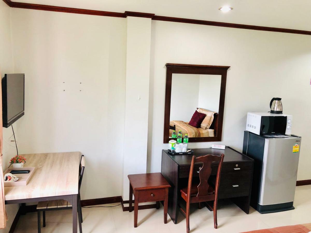 Phra Ae Apartments Ko Lanta Exteriör bild