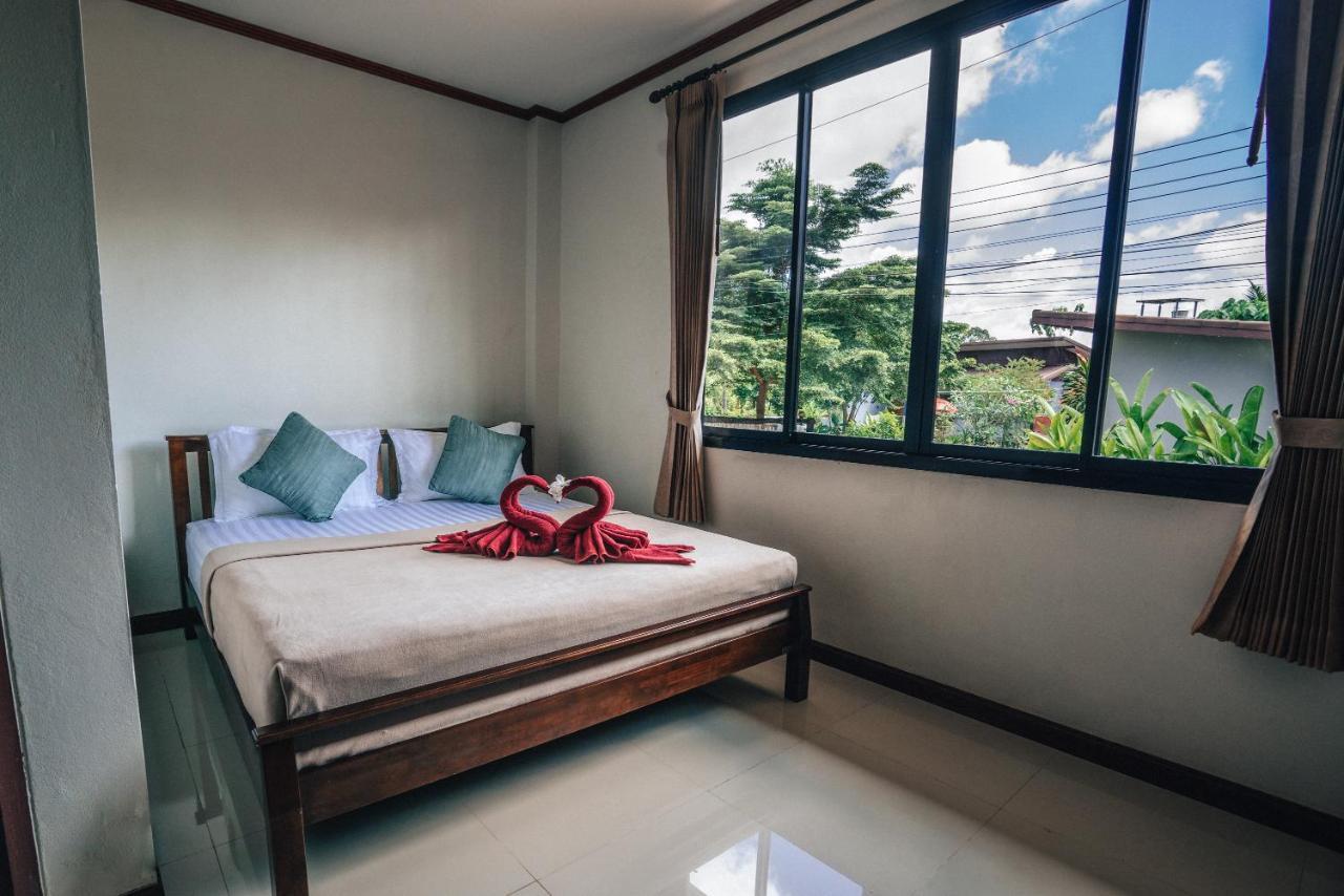 Phra Ae Apartments Ko Lanta Exteriör bild